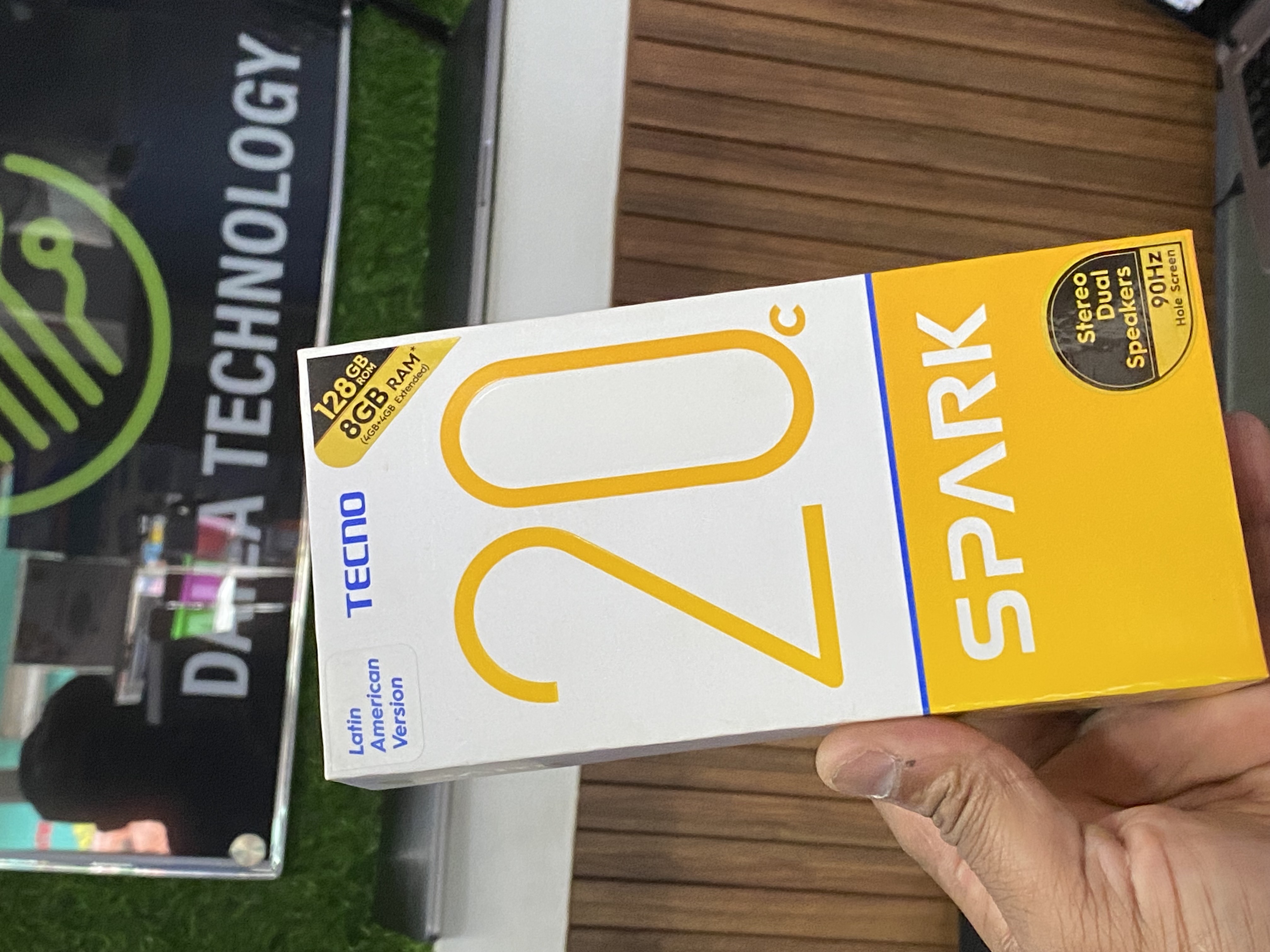 celulares y tabletas - tecno spark 20C  4