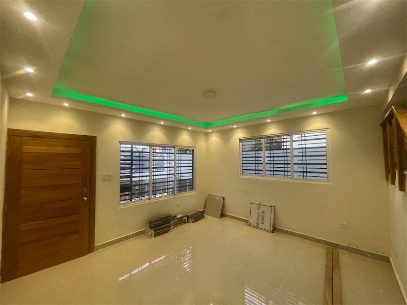 casas - Venta de casa en la autopista de san Isidro Prado Oriental  5