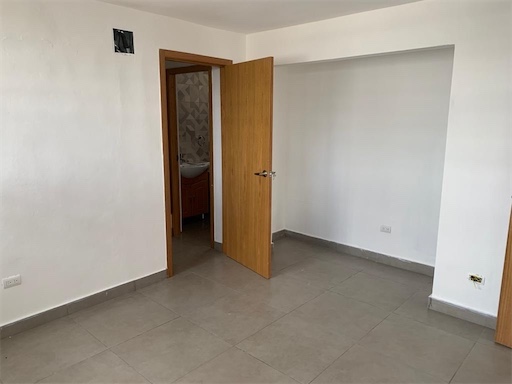 oficinas y locales comerciales - De oportunidad local de 50m en 750 usd 2