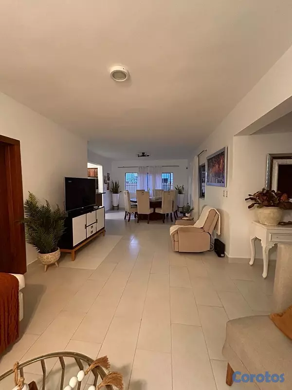casas - Espectacular casa en venta en la ciudad de Puerto Plata✨  4