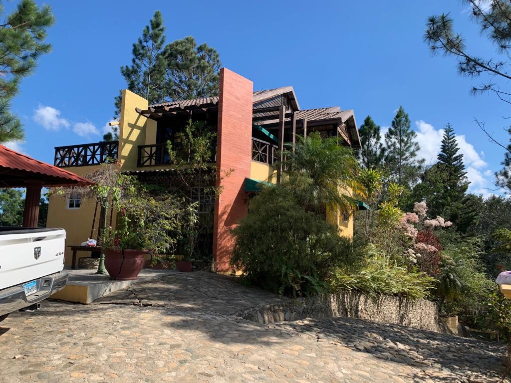 casas vacacionales y villas - Se Vende Hermosa Cabaña en Los Montones, San Jose de las Matas  1