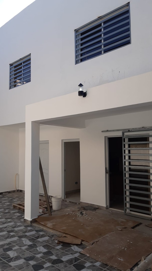 casas - Casa de dos niveles (M.J), Mirador del Este Charles San Isidro. VENDIDA 6