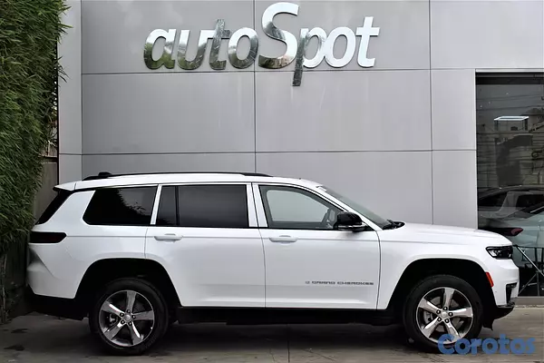 jeepetas y camionetas - Jeep Grand Cherokee L Limited  3