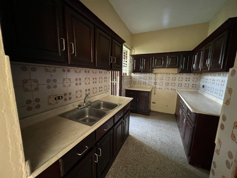 apartamentos - Apartamento en Alquiler Bella Vista, 3H, 2B, 1P, 5to nivel 2