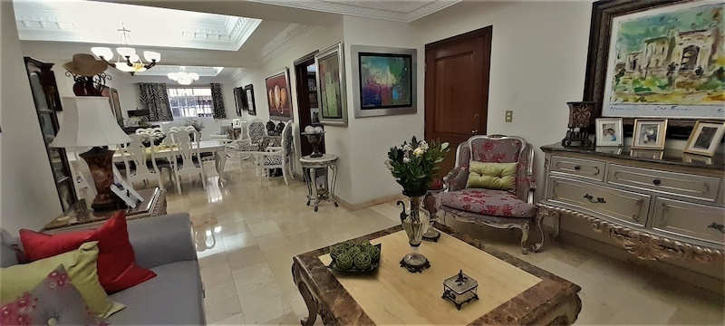 apartamentos - Vendo apto 2do años 2008 
piso , clásico en Bella vista 
245. Mts. Us$ 265,000