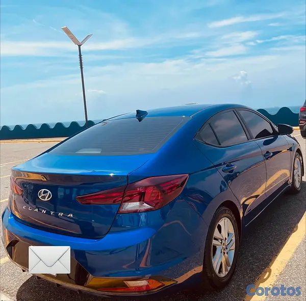 carros - Hyundai Elantra 2020 4