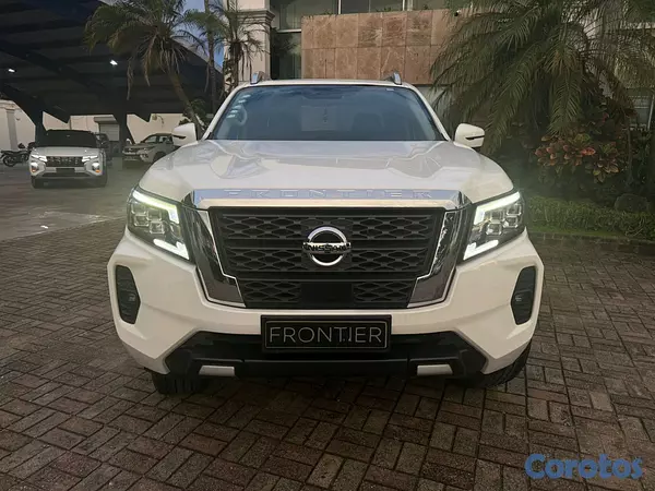 jeepetas y camionetas - Nissan frontier le 2022 4