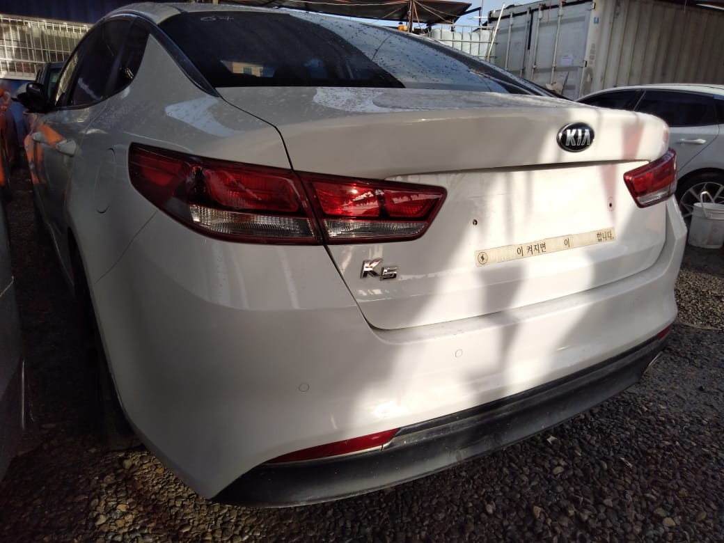 carros - KIA K5 2018 BLANCO 4