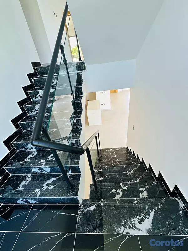 casas - CASA MODERNA DE LUJO EN VENTA – NUEVA Y PRÓXIMAMENTE LISTA 6