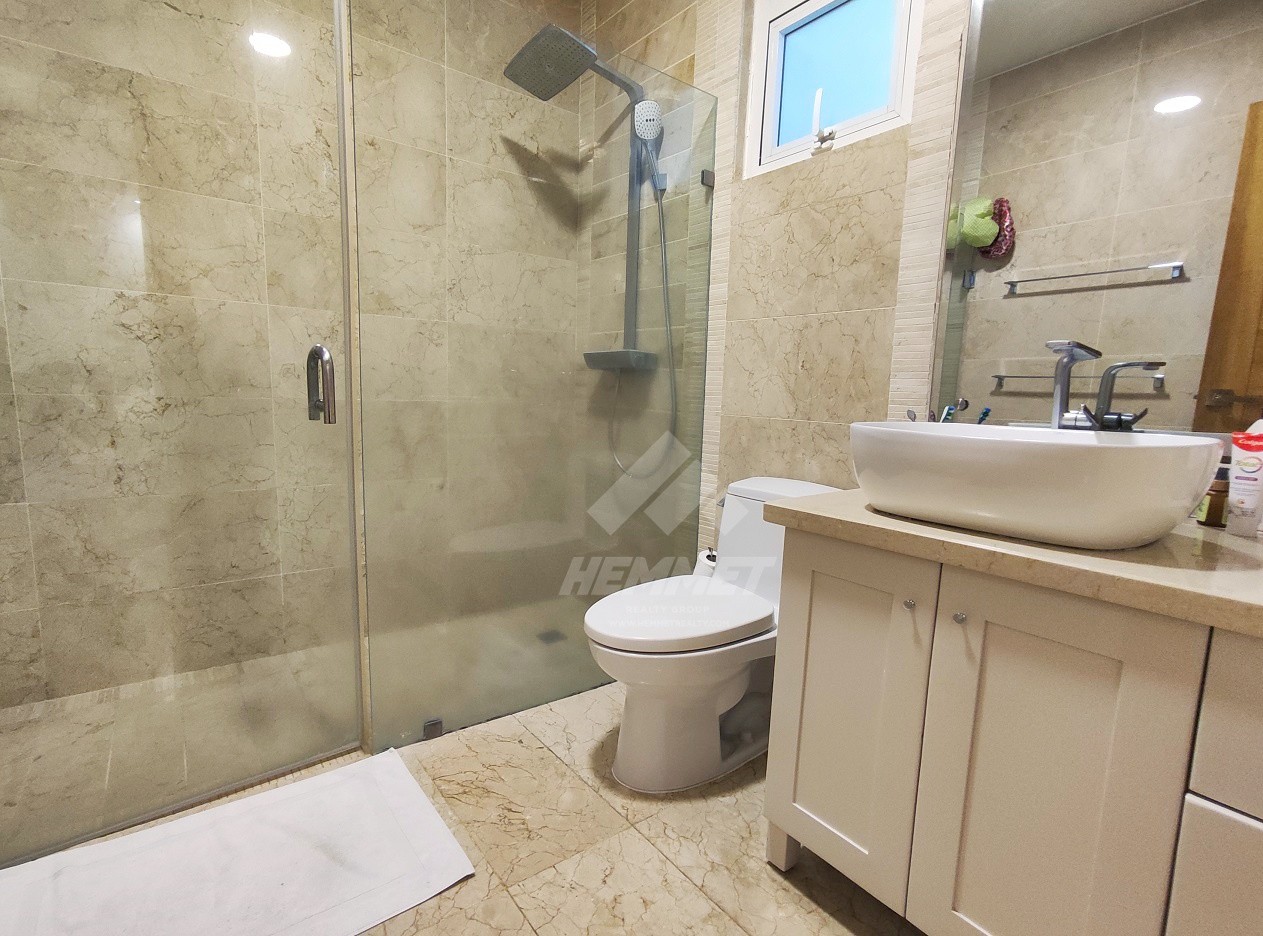 apartamentos - PRIMER NIVEL 300MTS2 CON TERRAZA PRIVADA Y PISCINA LA ESMERALDA SANTIAGO  8