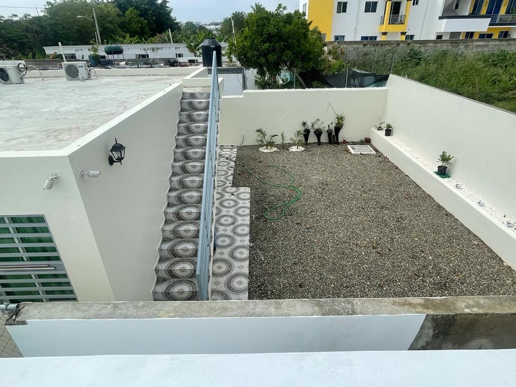 casas - Casa Nueva en Proceso de Terminación, Corona Plaza