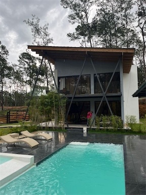 casas vacacionales y villas - Venta de Villa de lujo en jarabacoa con dos piscina zona turística 6