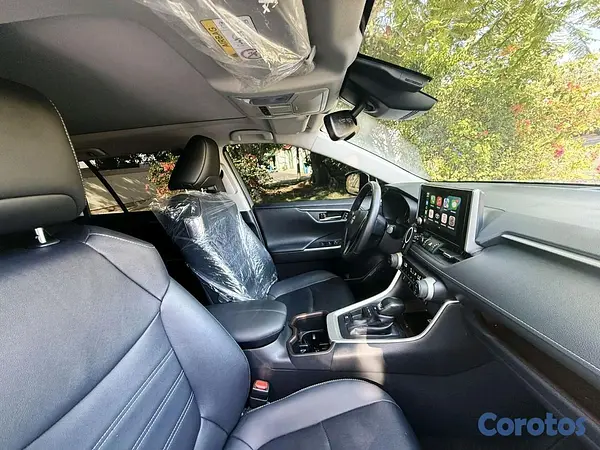 jeepetas y camionetas - Toyota rav4  5