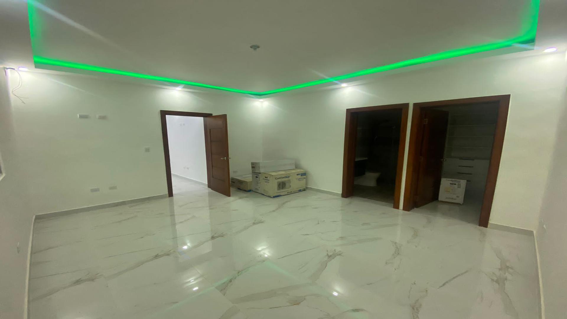 apartamentos - Elegante Apartamento 4to. Nivel.  PENTHOUSE, en Proyecto Cerrado, 1