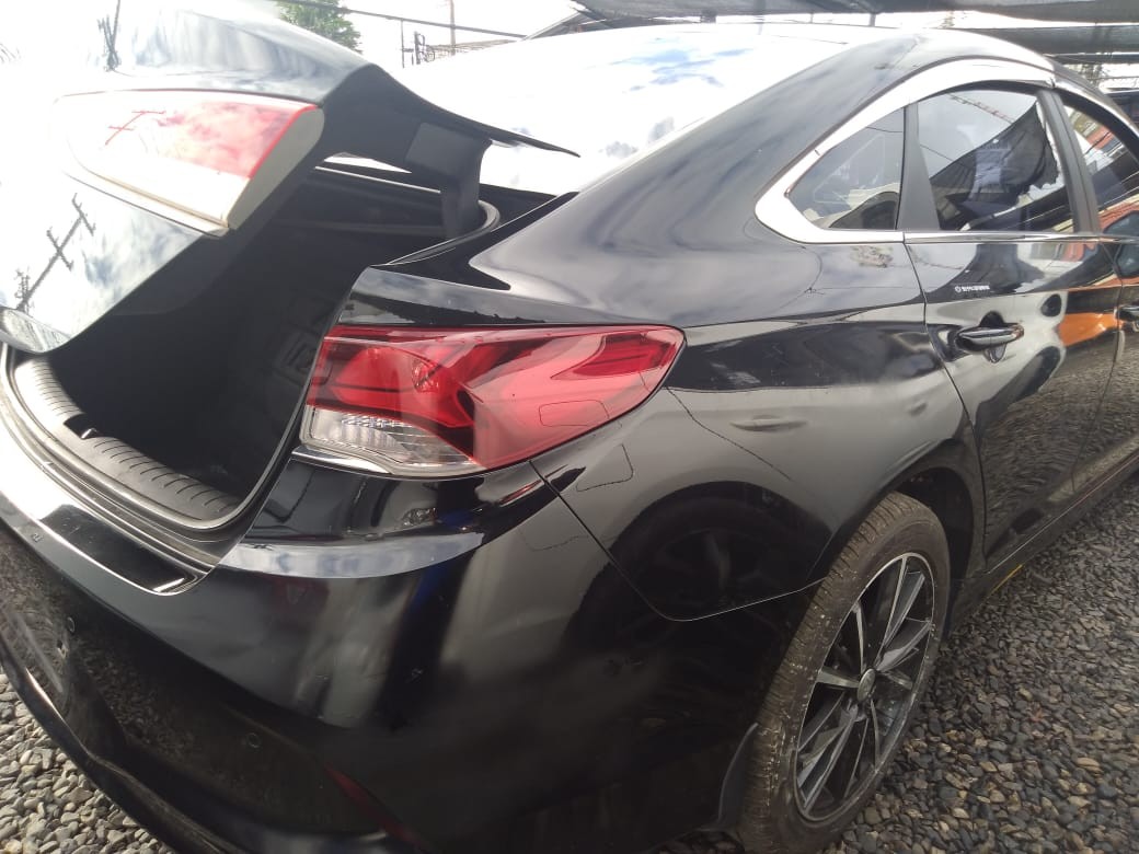 carros - HYUNDAI SONATA NEW RISE 2018 NEGRO 6