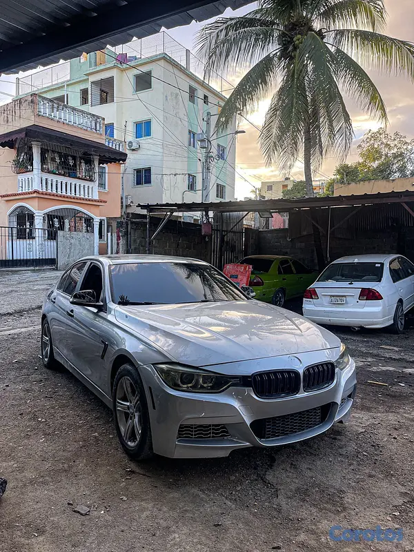carros - BMW SERIE 3 2