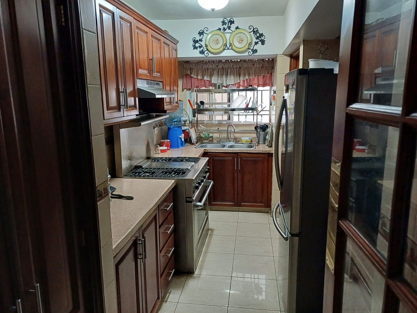 apartamentos - vendo Apartamento Amplio en Magnifica torre en Mirador Norte.
precio225,000 USD
 2