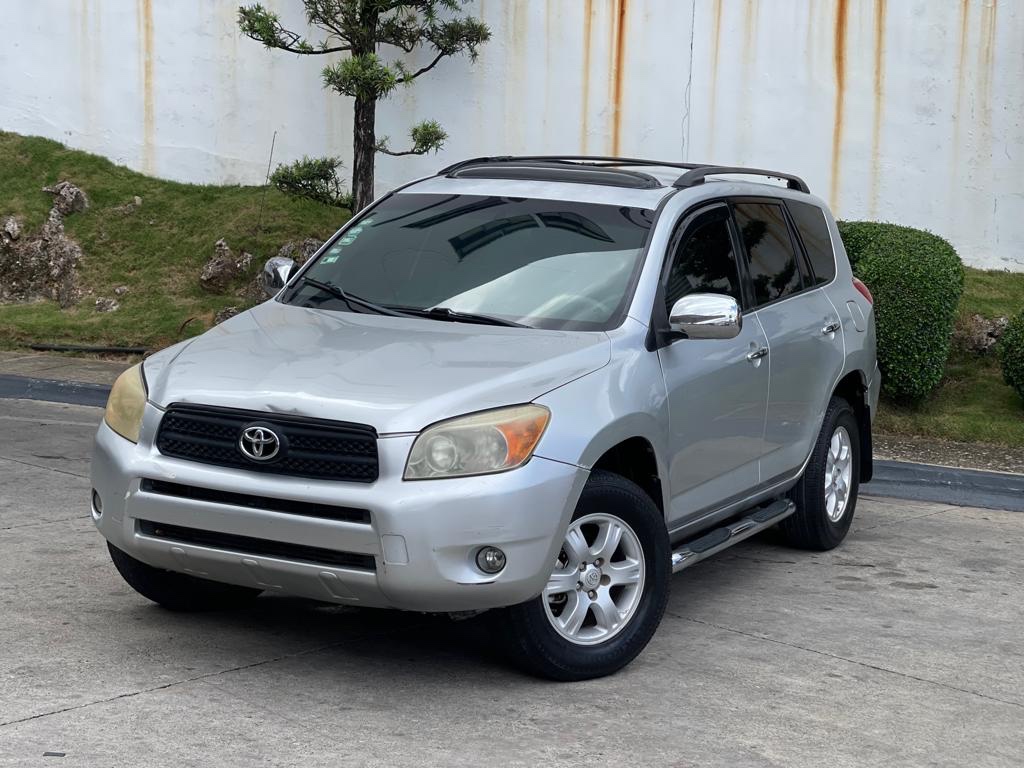 jeepetas y camionetas - TOYOTA RAV-4  2006 VERSION AMERICANA INTERIOR EN PIEL ESTRIBOS RACK RAV4 