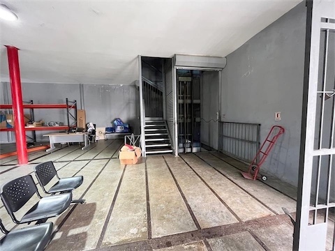 oficinas y locales comerciales - Local céntrico en arroyo hondo 1