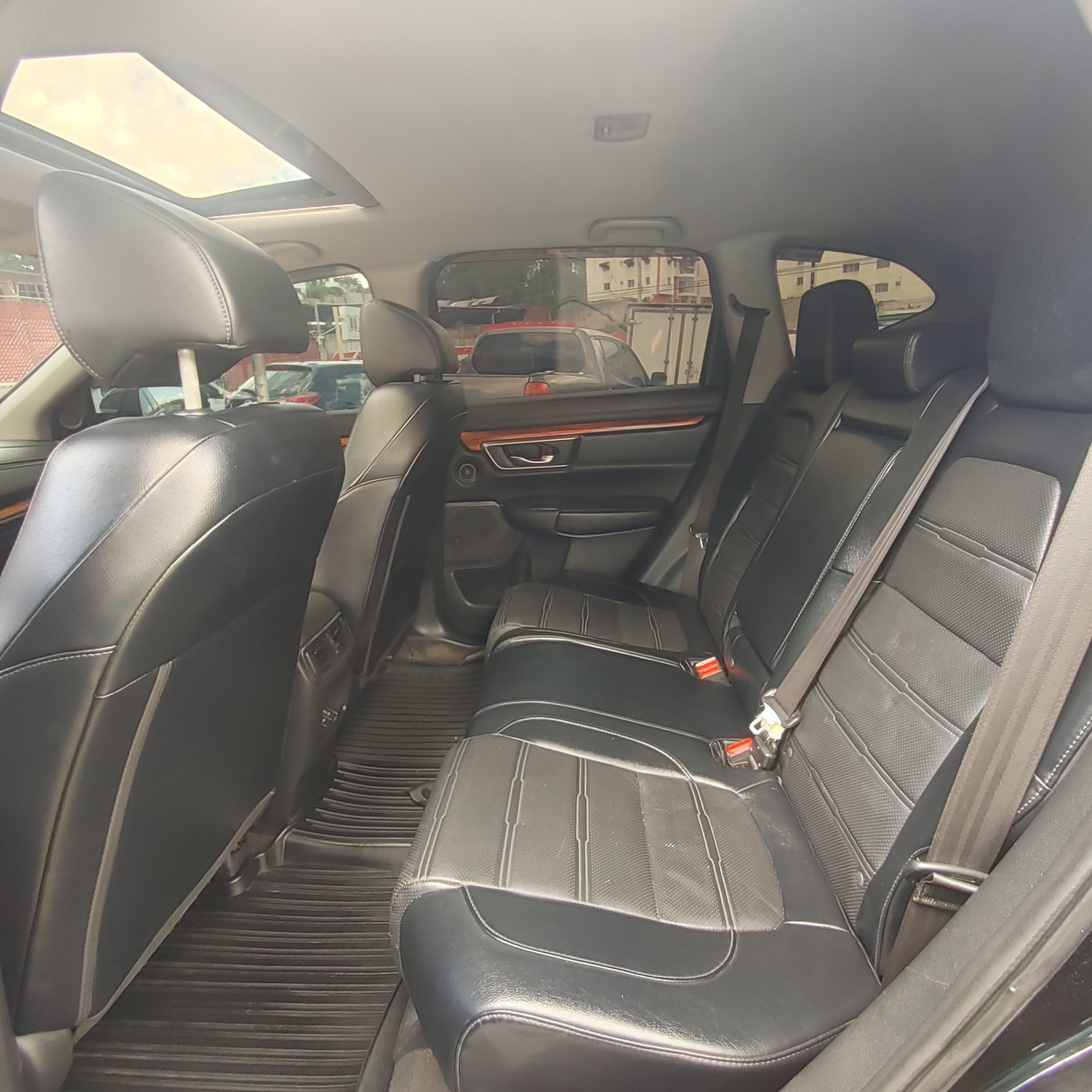 jeepetas y camionetas - Honda CRV EXL Full 2018 Clean Carfax importado (precio negociable) 9