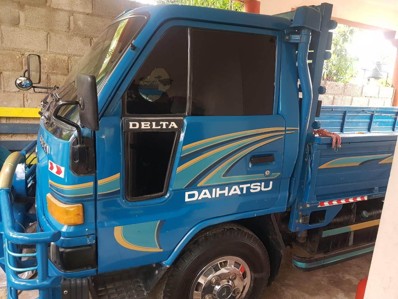 camiones y vehiculos pesados - Daihatsu delta 