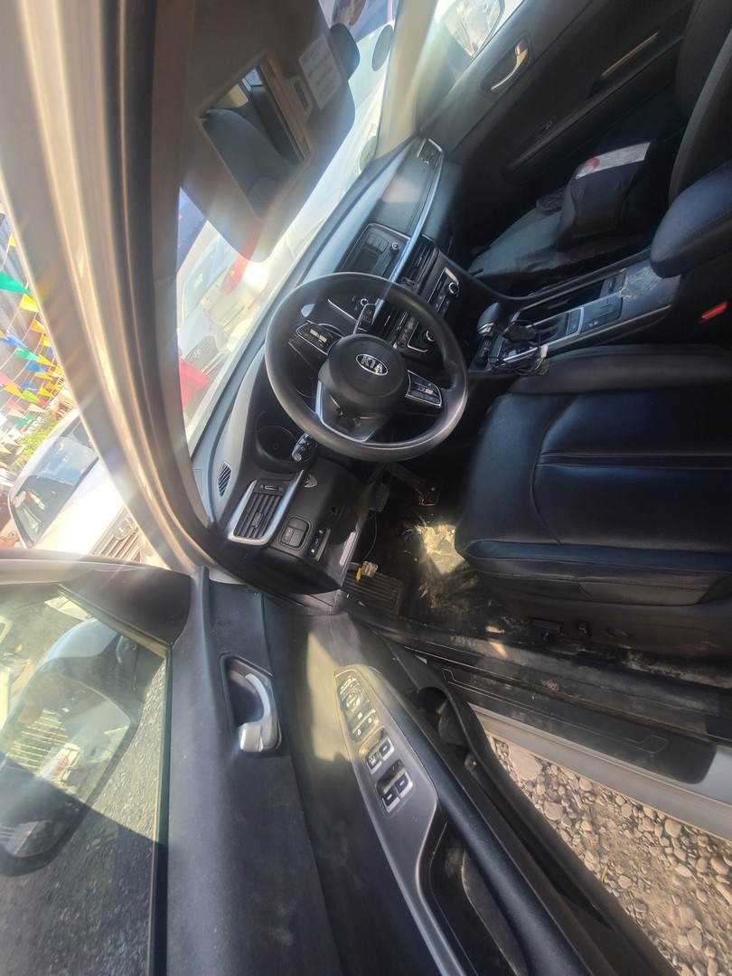 carros - KIA K5 2019 GRIS 3