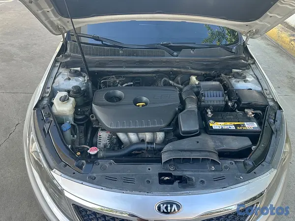 carros - KIA K5 2013  11