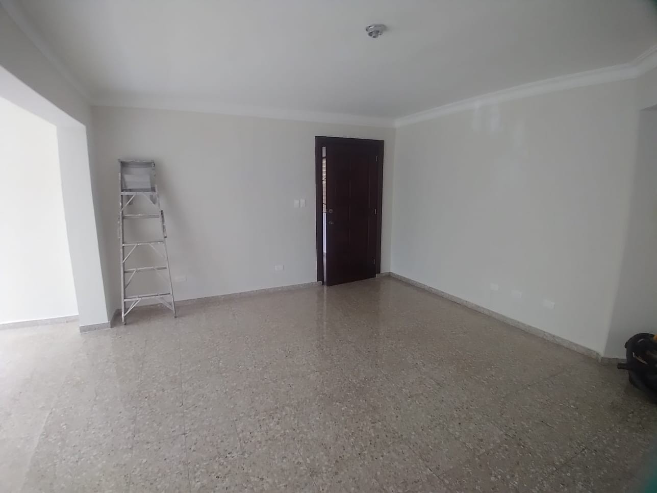 apartamentos - Se alquila apartamento en Urbanización Real 6