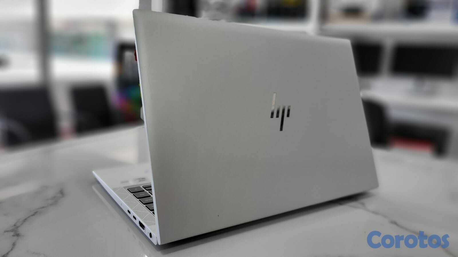 computadoras y laptops - Hp Elitebook  840 G7 i5 10ma 16gb 256ssd  Touch 5