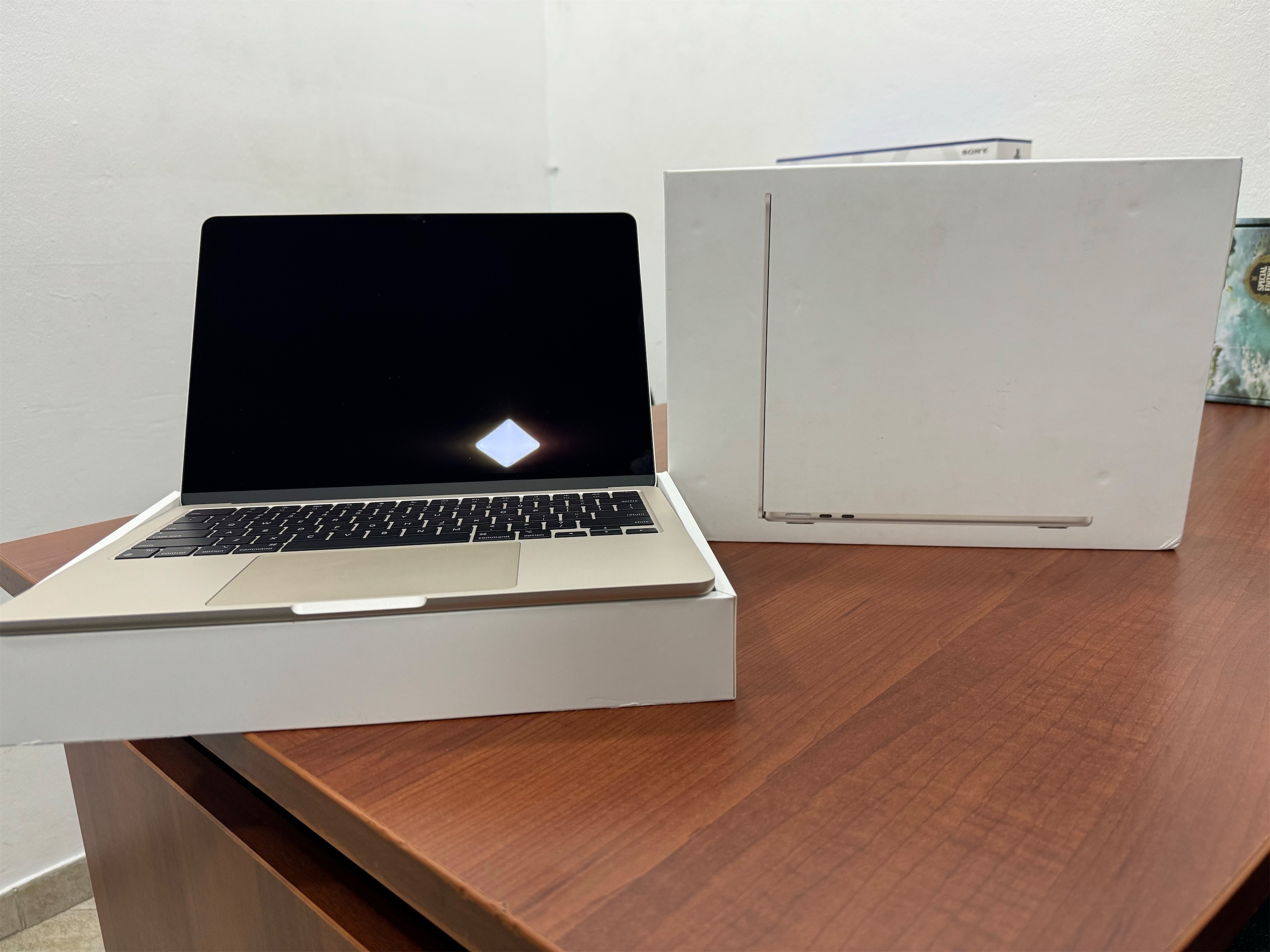 computadoras y laptops - MacBook Air M2 256 GB / 8 de ram
Starlight 10/10
 0