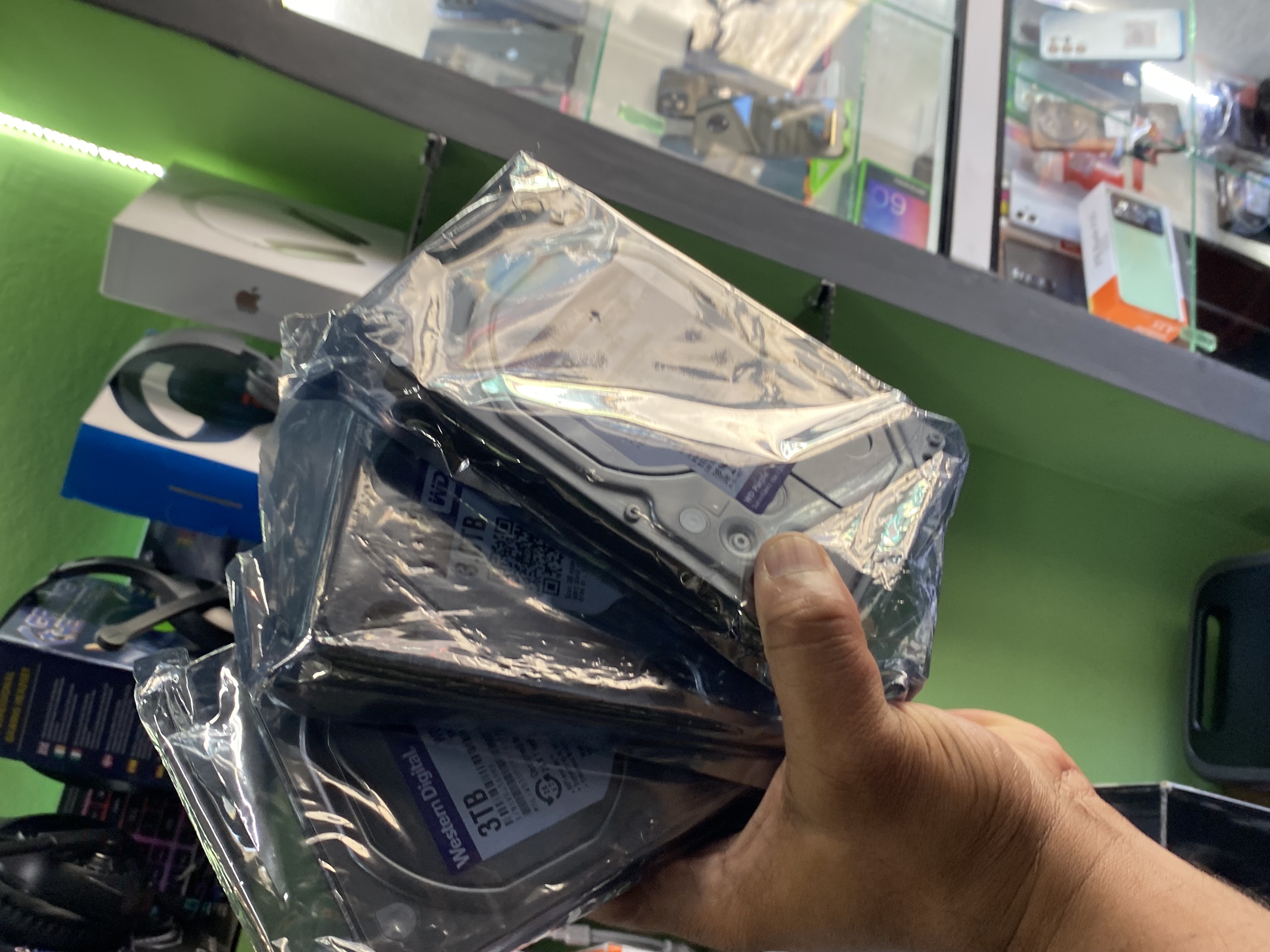 computadoras y laptops - disco sata HDD cctv purpura 3TB  4