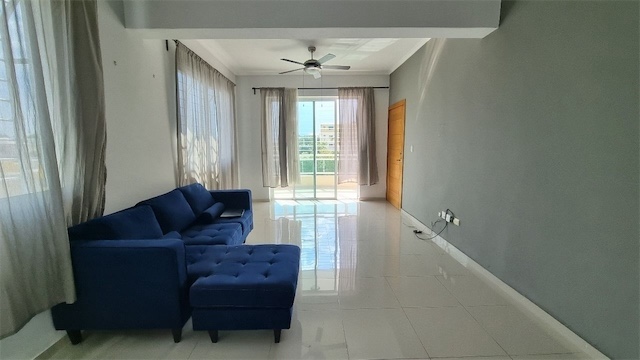 apartamentos - Vendo apartamento en el Ensanche Ozama. 3er piso 2