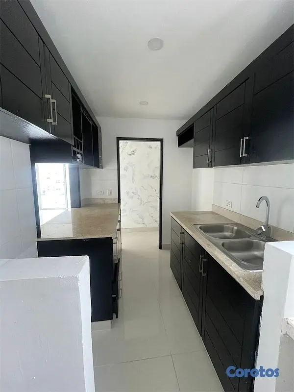 apartamentos - Venta de apartamento en la autopista de san Isidro las cayenas 4to nivel 9