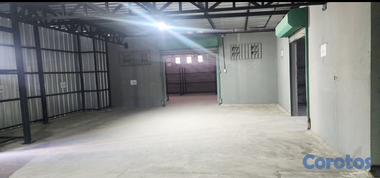 oficinas y locales comerciales - Propiedad en Venta  2