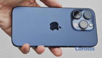 celulares y tabletas - iPhone 15 Pro Max en excelente estado 5