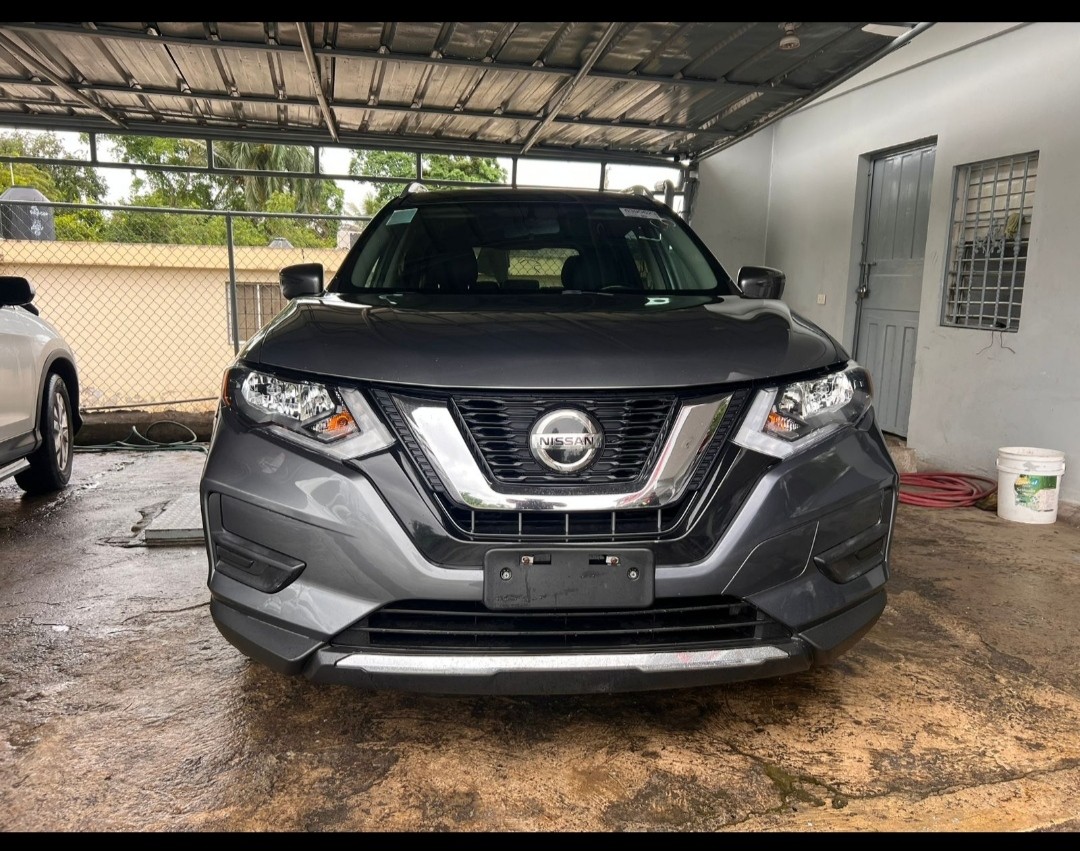 jeepetas y camionetas - 2018 Nissan Rogue 4x4  8