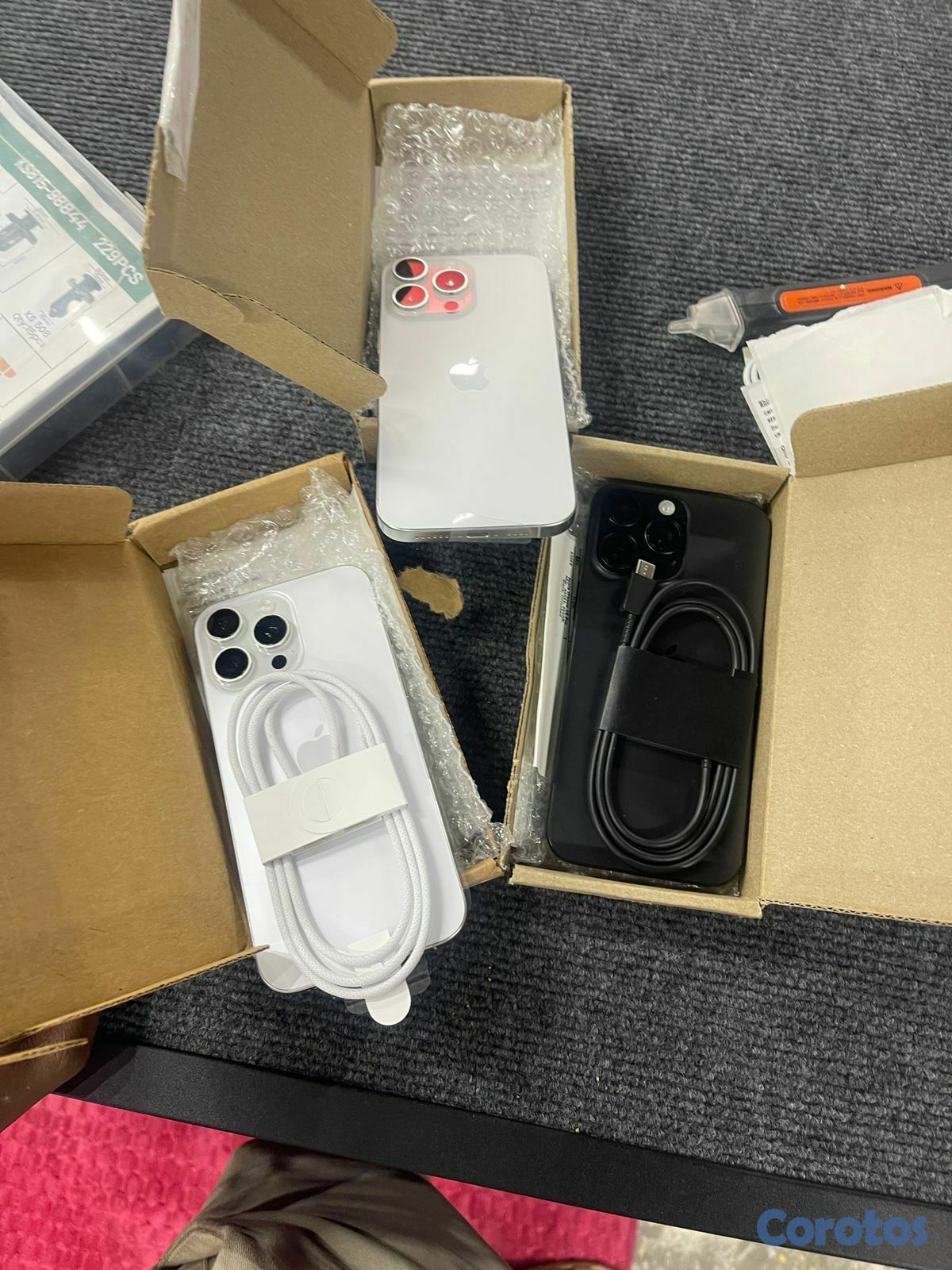 celulares y tabletas - iPhone 16 Pro Max  2