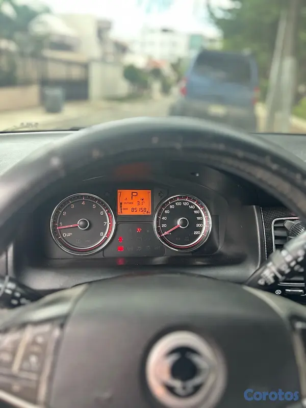jeepetas y camionetas - SSANG YONG KORANDO 2013 11