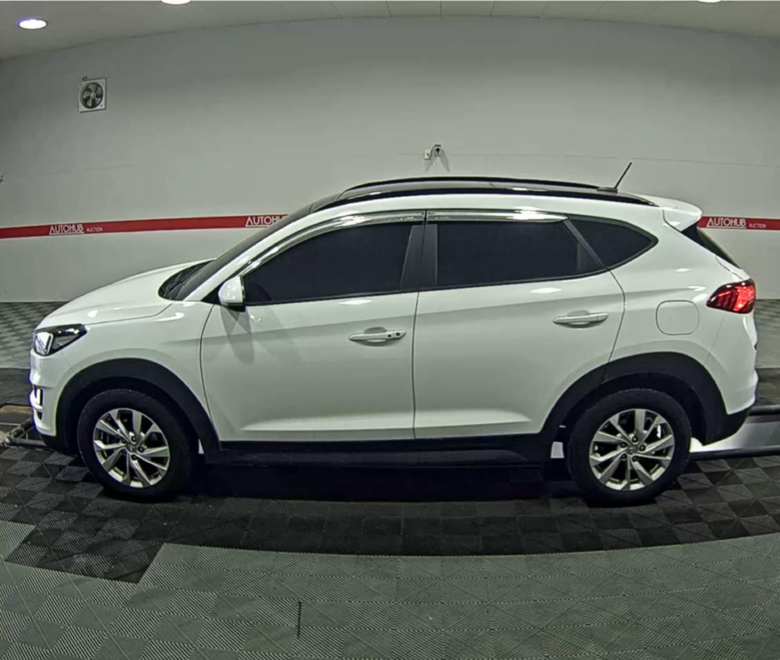 jeepetas y camionetas - HYUNDAI TUCSON 2020 BLANCO DIESEL 3