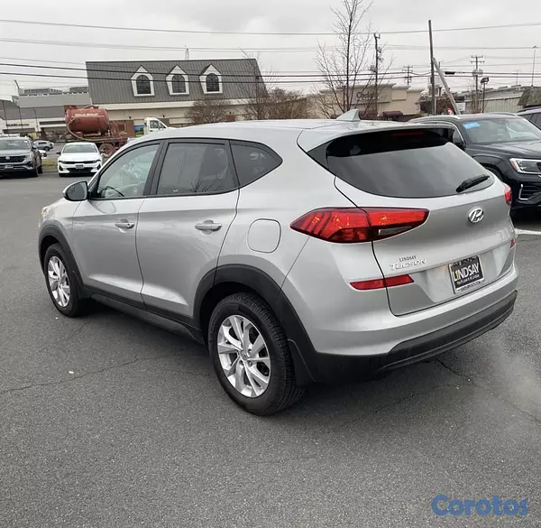 jeepetas y camionetas - HYUNDAI TUCSON SE 2020 AWD  3