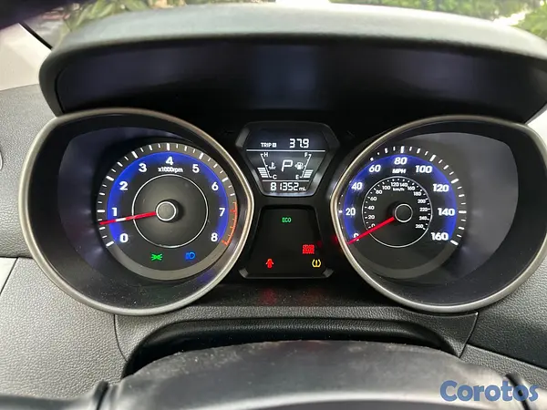 carros - Hyundai elantra 2015 Full (con sunroof) 1