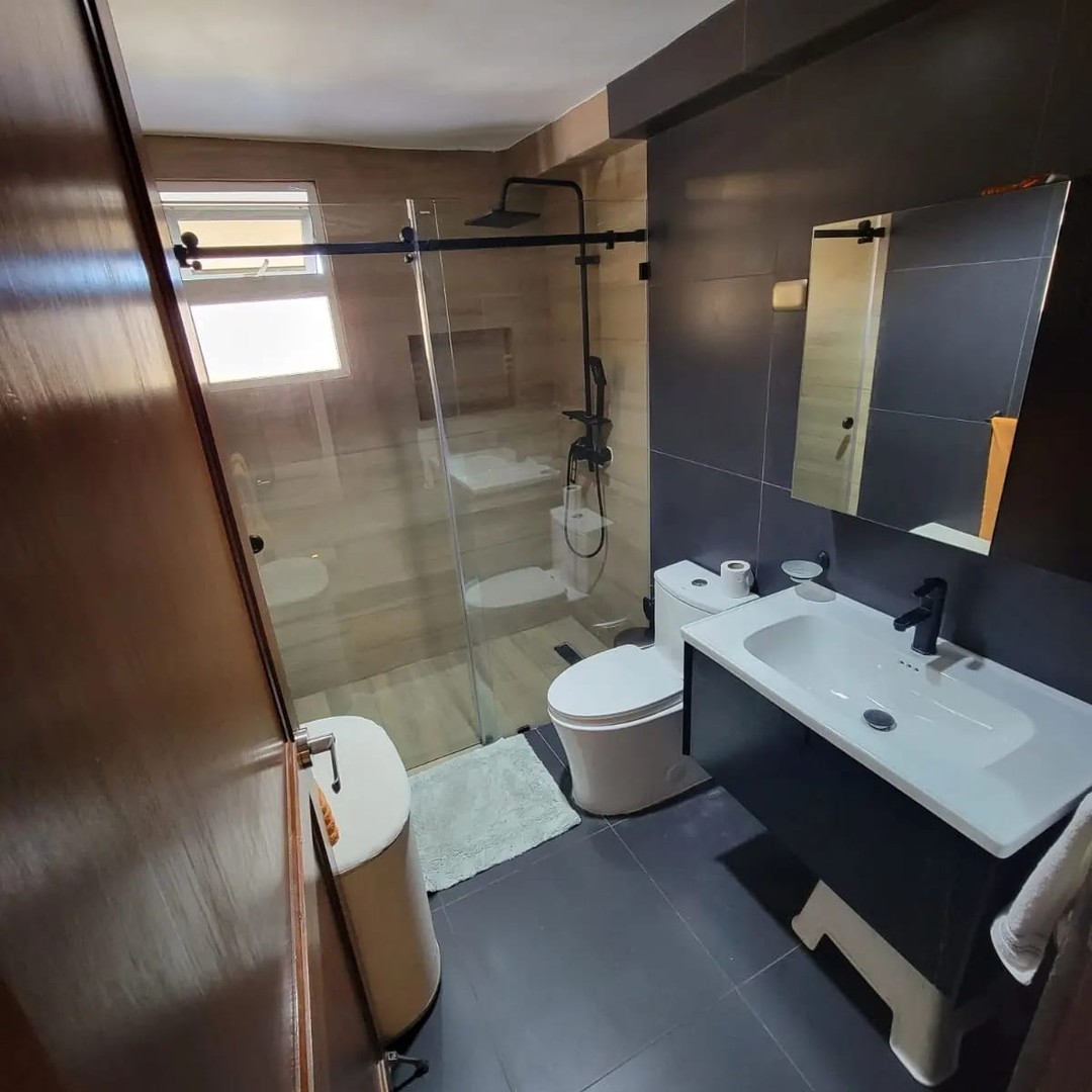 apartamentos - Av. Independencia Km 9, Distrito Nacional. 

Apartamento en Venta 2do Nivel
 1