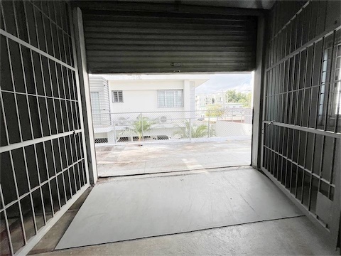 oficinas y locales comerciales - Local céntrico en arroyo hondo 2