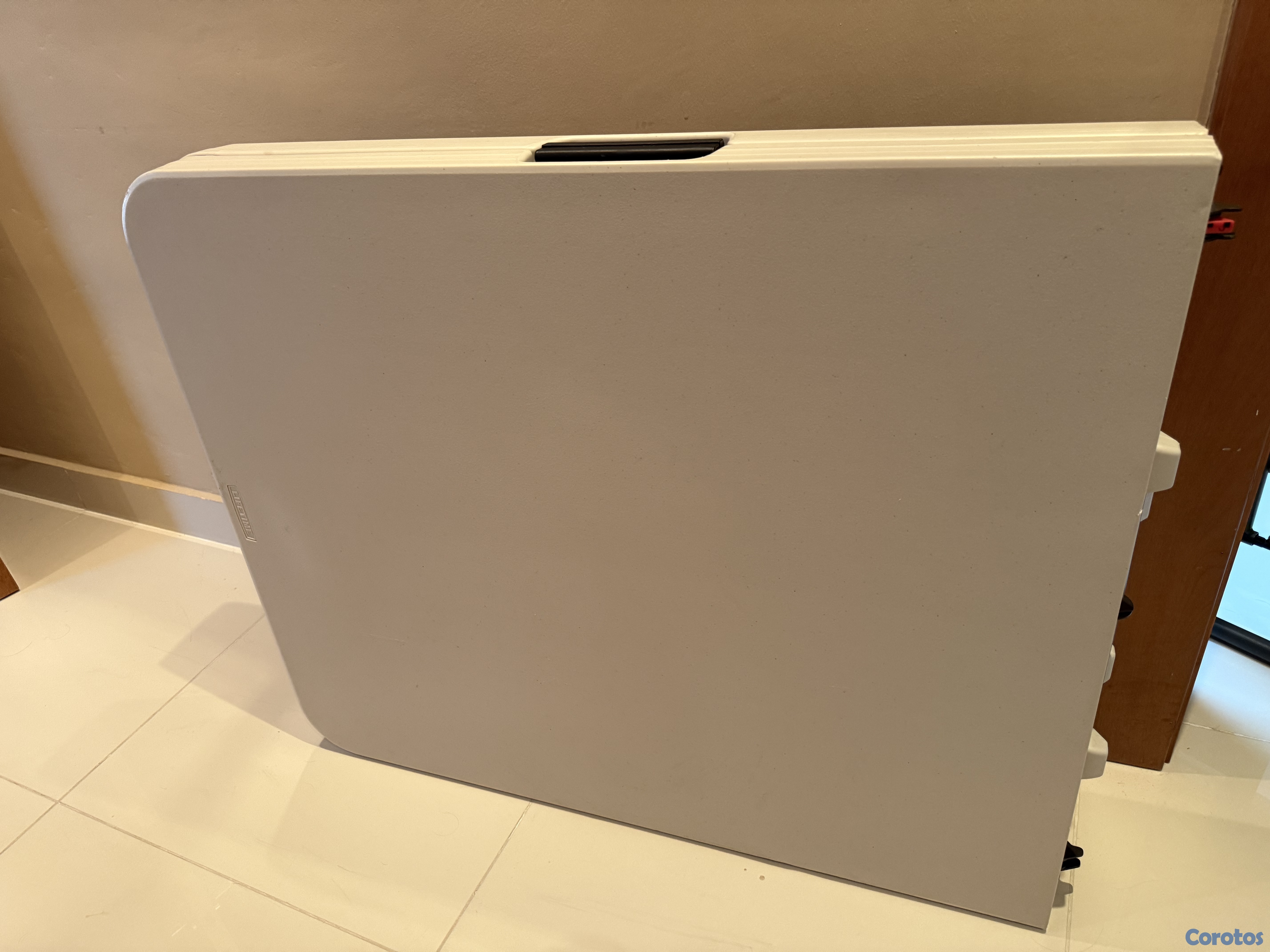 muebles y colchones - Mesa Rectangular plegable lifetime 72 x30” 2