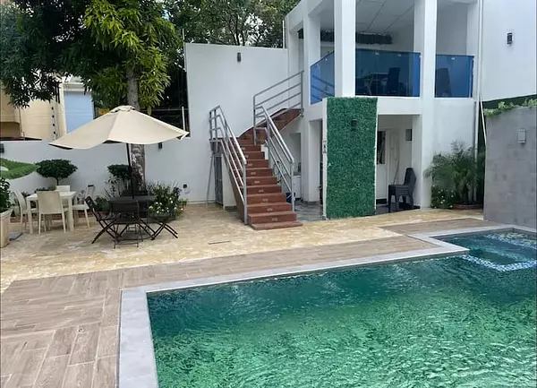 casas - Casa de lujo con Piscina, Corales del Sur 5