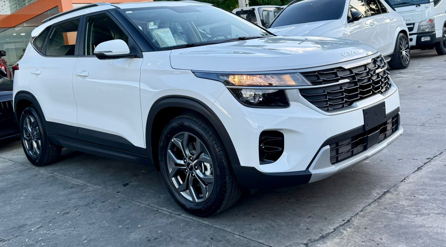 jeepetas y camionetas - Kia Seltos 2024 ✅️ 0 km 6