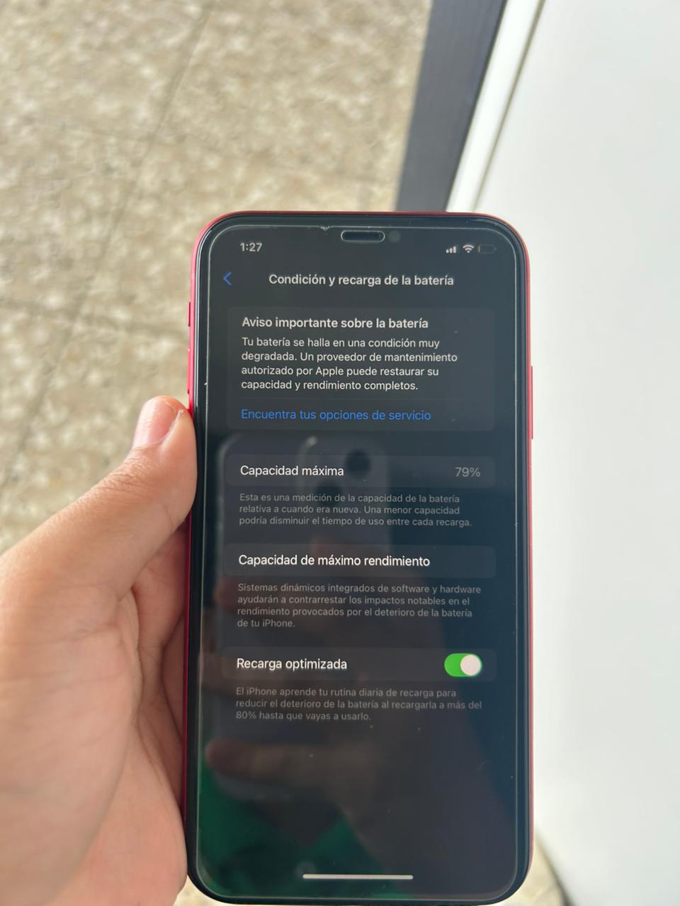 camaras y audio - Vendo iPhone 11 color rojo  7