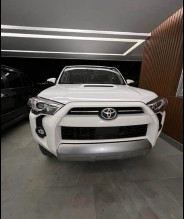jeepetas y camionetas - Toyota 4runner 2022 3
