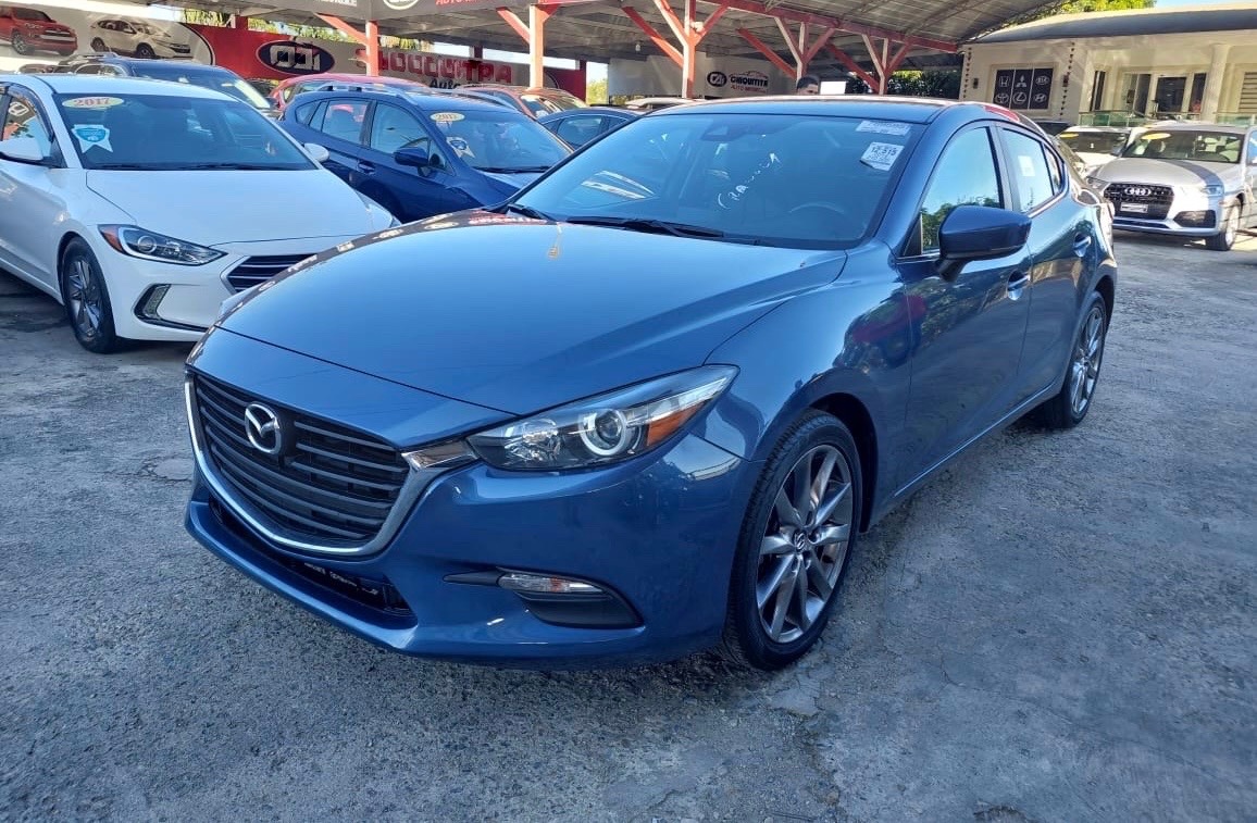 carros - Mazda 3 Touring 2018