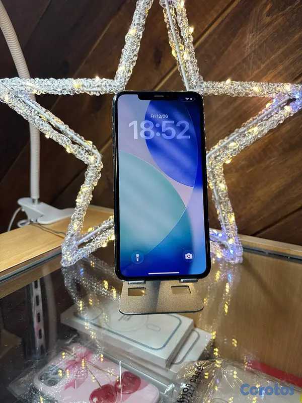 celulares y tabletas - iphone 11 pro max verde 256 GB Desbloqueado.**Somo 2